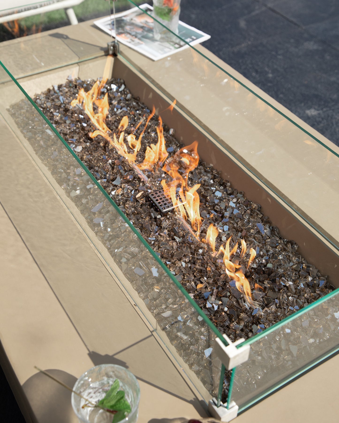 Elementi Plus Colorado Fire Table ONB404SY